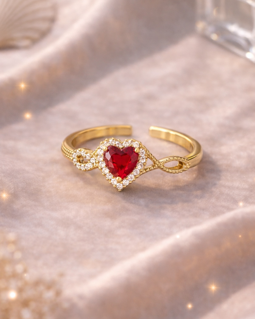 Anillo Corazón Rubí Ajustable – Acero Inoxidable Quirúrgico